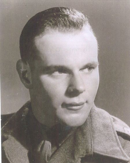 Ken as a subaltern in 1944